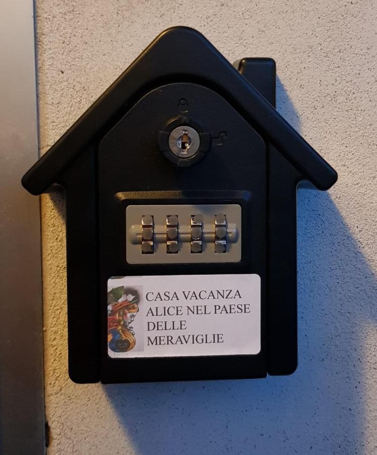 Alice Nel Paese Delle Meraviglie Sulbiate Dış mekan fotoğraf